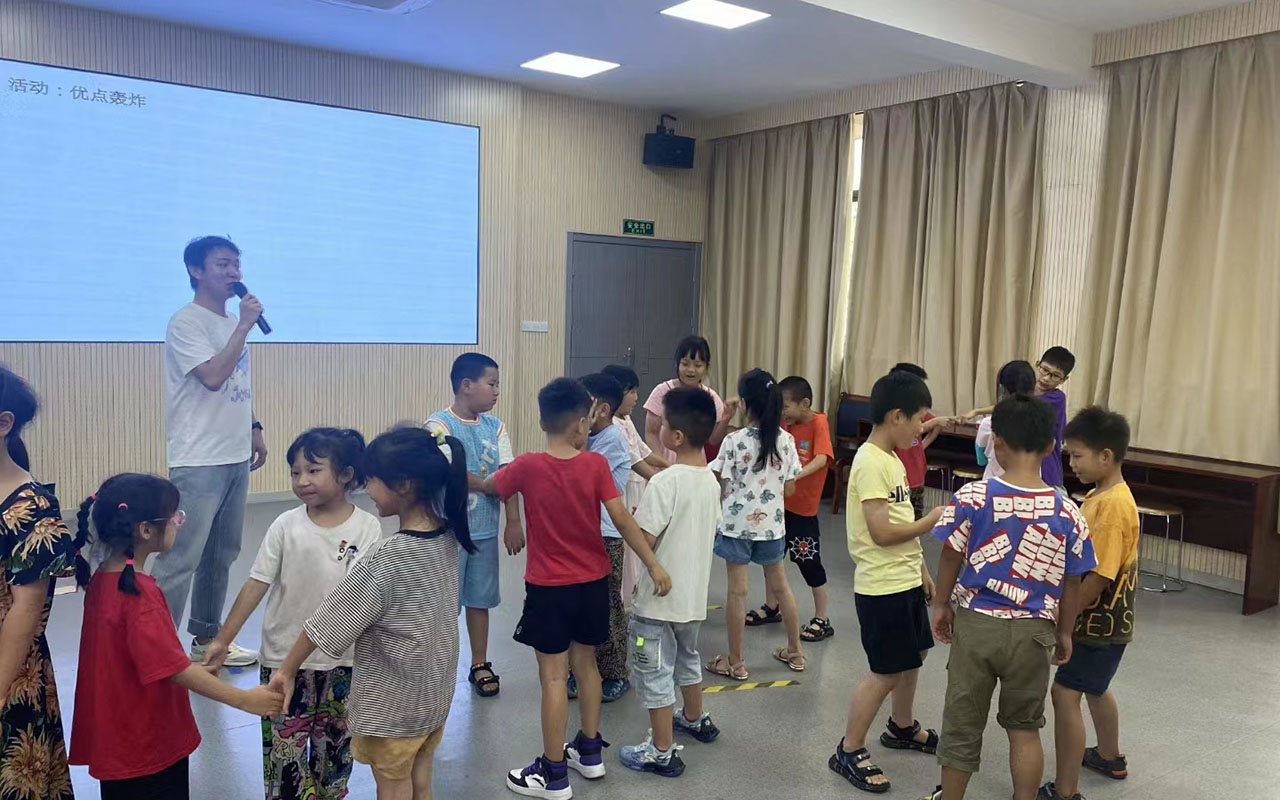 宝兴龙观乡中心学校